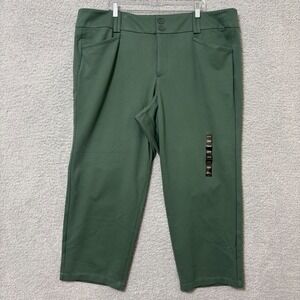 Plus Size 26 Short Straight Ponte Trouser Workwear NWT Studio by Torrid